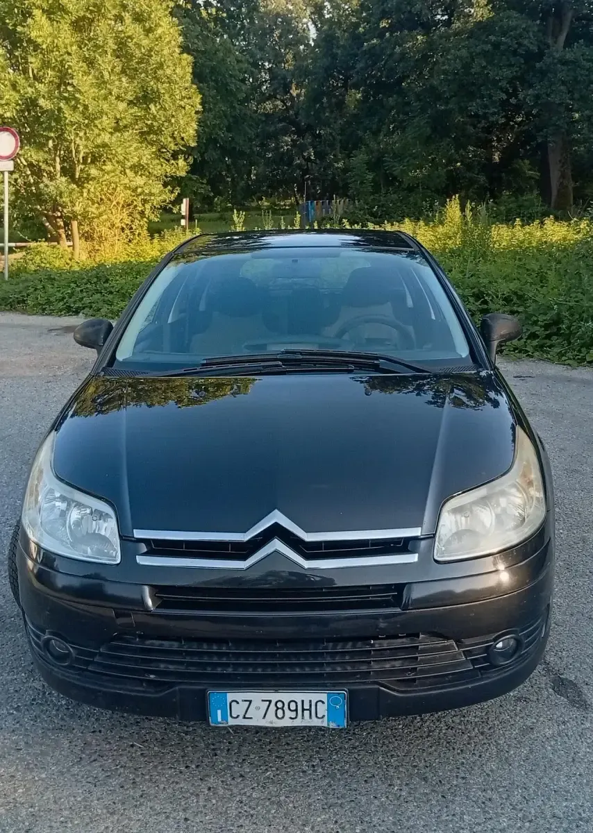Usata Citroën C4 88 CV (64 kW) 2008 Nero Berlina