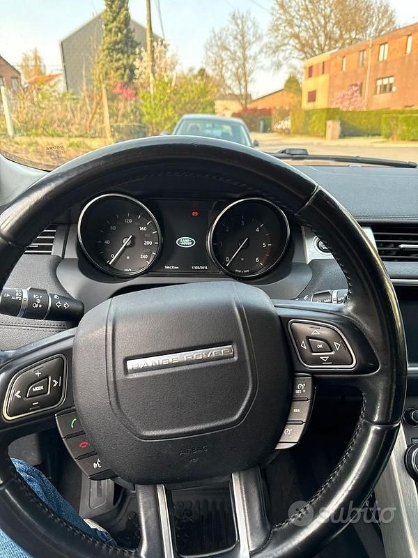 Usata Land Rover Range Rover evoque 160 CV (117 kW) 2017 Bianco Berlina