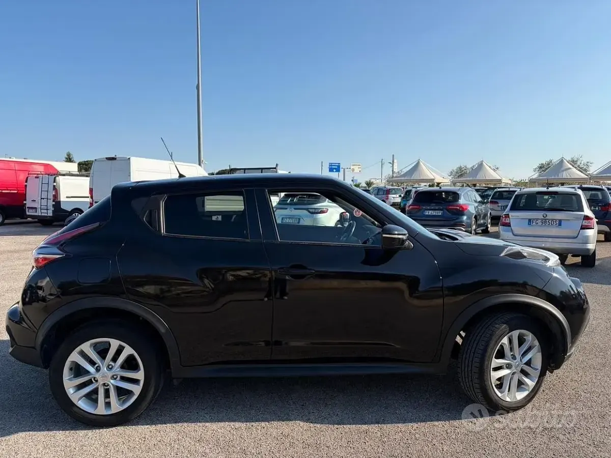 Usata Nissan Juke Premium Edition 110 CV (80 kW) 2017 Nero SUV