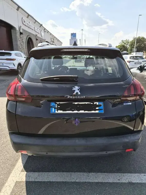 Usata Peugeot 2008 Access 82 CV (60 kW) 2016 Nero SUV