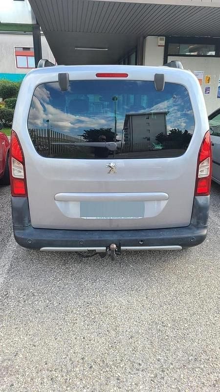 Gebraucht Peugeot Partner 120 PS (88 kW) 2015 Van / Kleinbus
