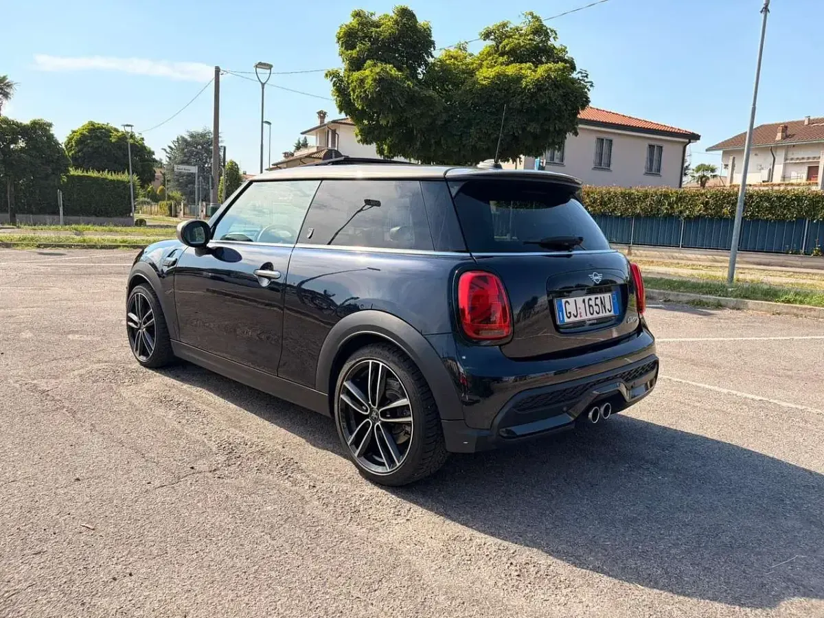 Usata Mini Cooper S 178 CV (130 kW) 2022 Blu/azzurro Utilitaria