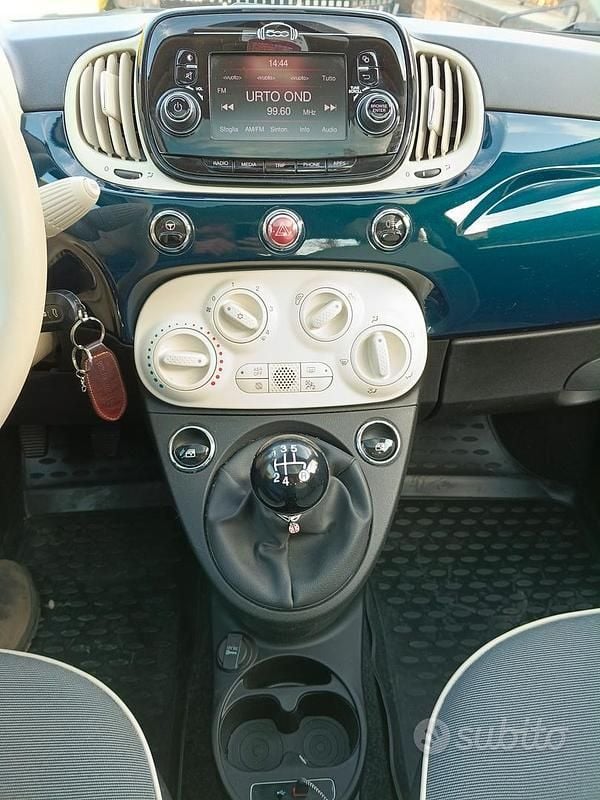 Usata Fiat 500 Lounge 69 CV (50 kW) 2018 Blu Berlina