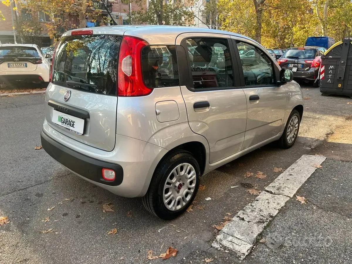 Usata Fiat Panda Easy 69 CV (50 kW) 2018 Grigio Utilitaria