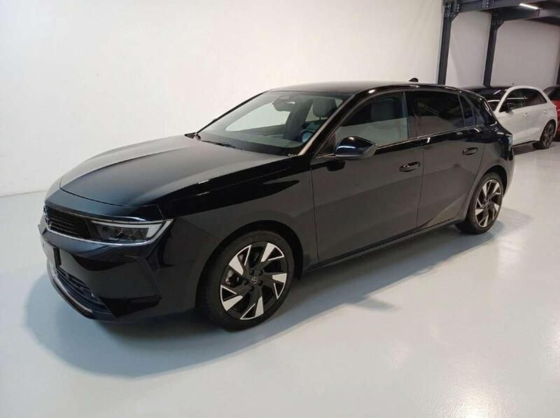 Usata Opel Astra Business Elegance 131 CV (96 kW) 2022 Nero Berlina