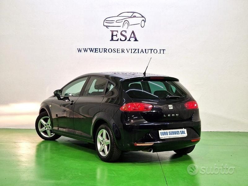 Usata Seat Leon Reference 90 CV (66 kW) 2012 Nero Berlina