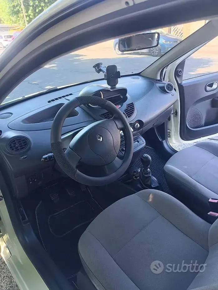 Usata Renault Twingo 75 CV (55 kW) 2010 Bianco Utilitaria