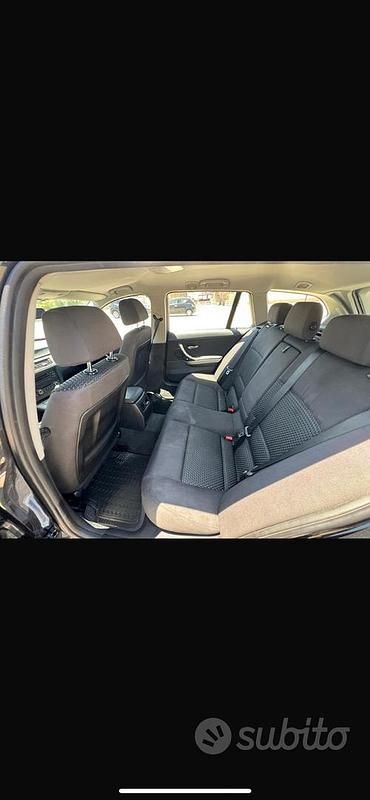 Usata BMW 318 143 CV (105 kW) 2011 Station wagon