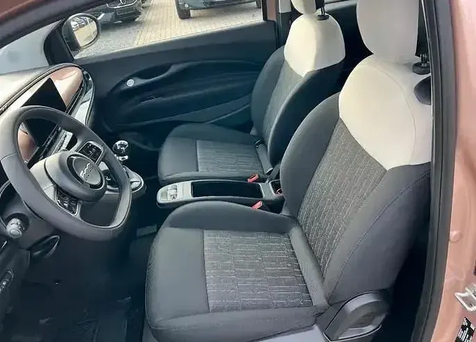 Nuova Fiat 500 Pop 65 CV (47 kW) 2026 Arancione Berlina