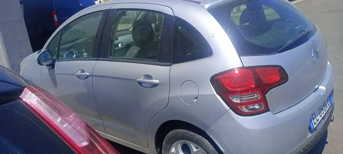 Usata Citroën C3 Exclusive 60 CV (44 kW) 2011 Argento Berlina