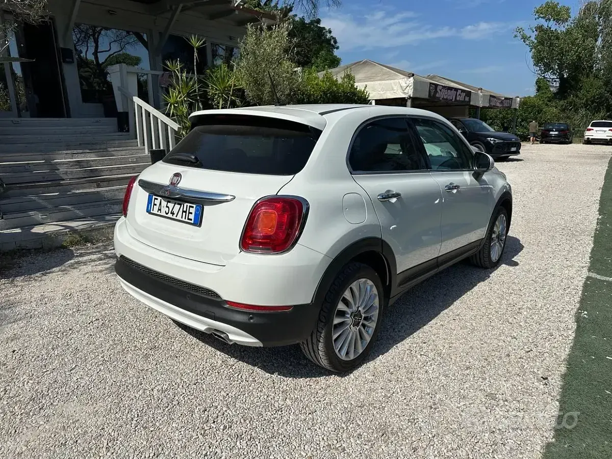 Usata Fiat 500X Lounge 140 CV (102 kW) 2015 Bianco SUV