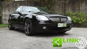 Usata Mercedes SLK200 163 CV (119 kW) 2000 Nero Cabrio