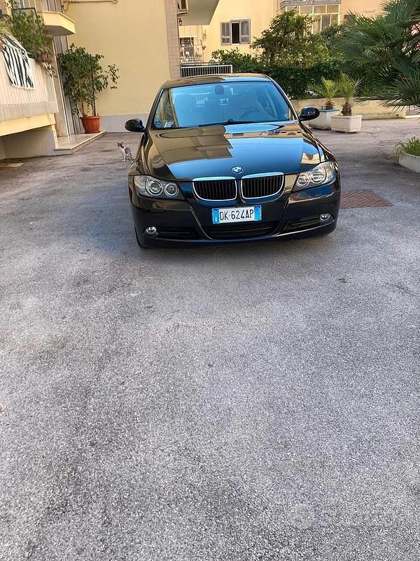 Usata BMW 320 177 CV (130 kW) 2007 Nero Berlina
