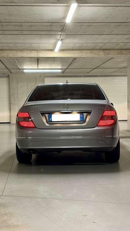 Usata Mercedes C200 Elegance 136 CV (100 kW) 2010 Berlina