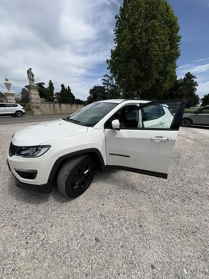 Usata Jeep Compass 120 CV (88 kW) 2018 Bianco SUV