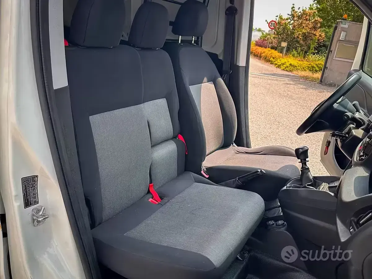 Usata Fiat Doblò 95 CV (69 kW) 2019 Bianco Monovolume