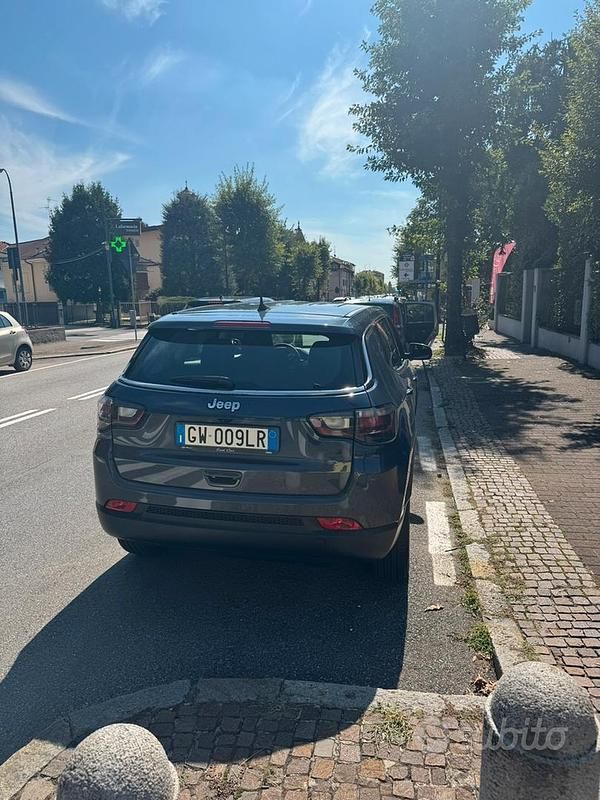 Usata Jeep Compass Longitude 130 CV (95 kW) 2024 Blu SUV
