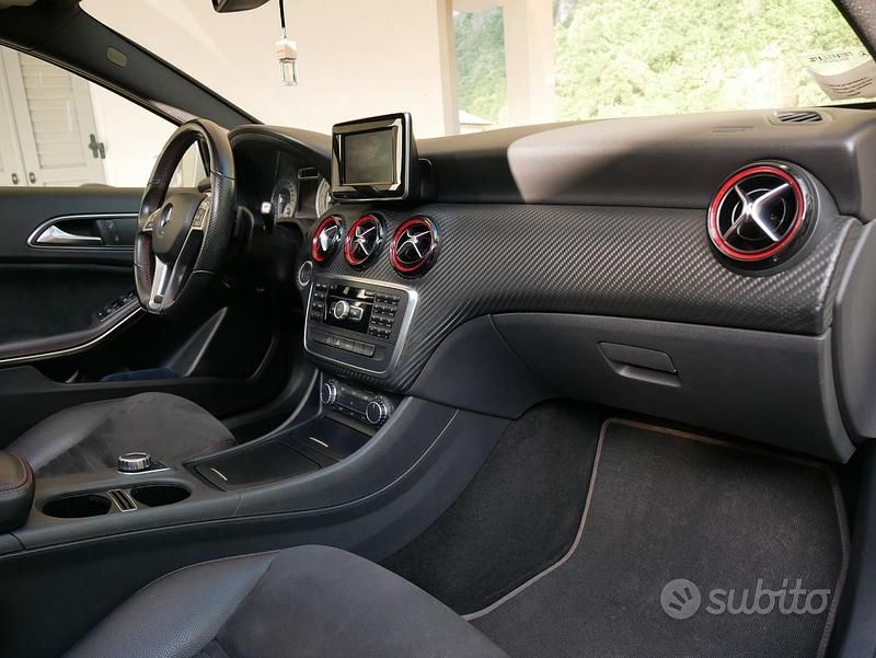 Usata Mercedes A250 211 CV (155 kW) 2013 Bianco Utilitaria