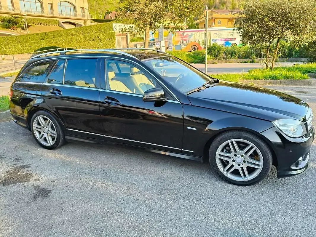 Usata Mercedes C250 Avantgarde 204 CV (150 kW) 2010 Nero Station wagon