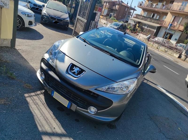 Usata Peugeot 207 CC 110 CV (80 kW) 2009 Grigio Cabrio