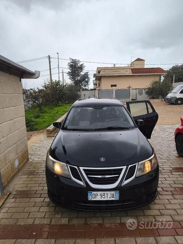 Nero Usata 2007 Saab 9-3 Station wagon | 1800 € - Immagine 1/4