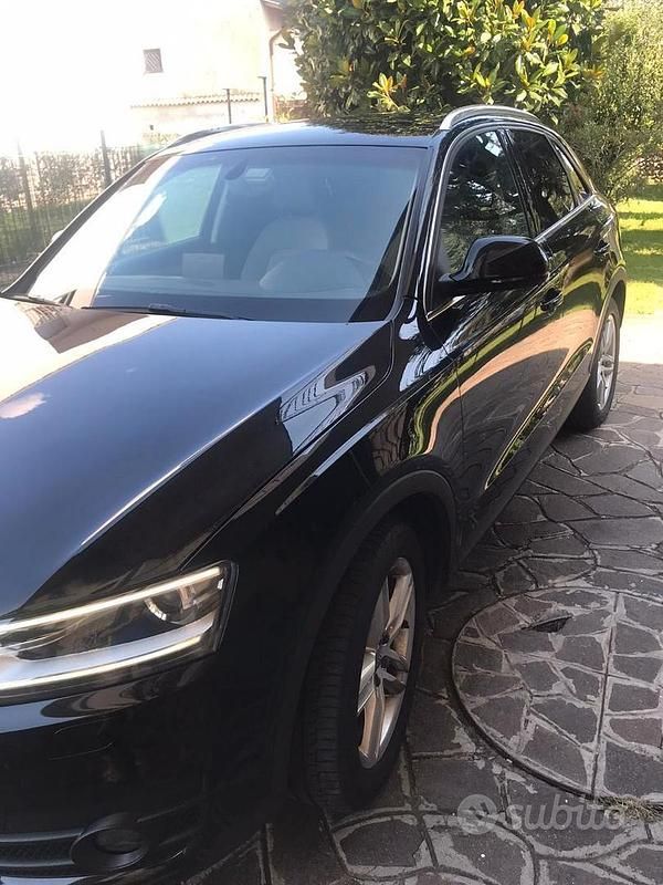 Usata Audi Q3 Advanced Plus 177 CV (130 kW) 2012 Nero SUV