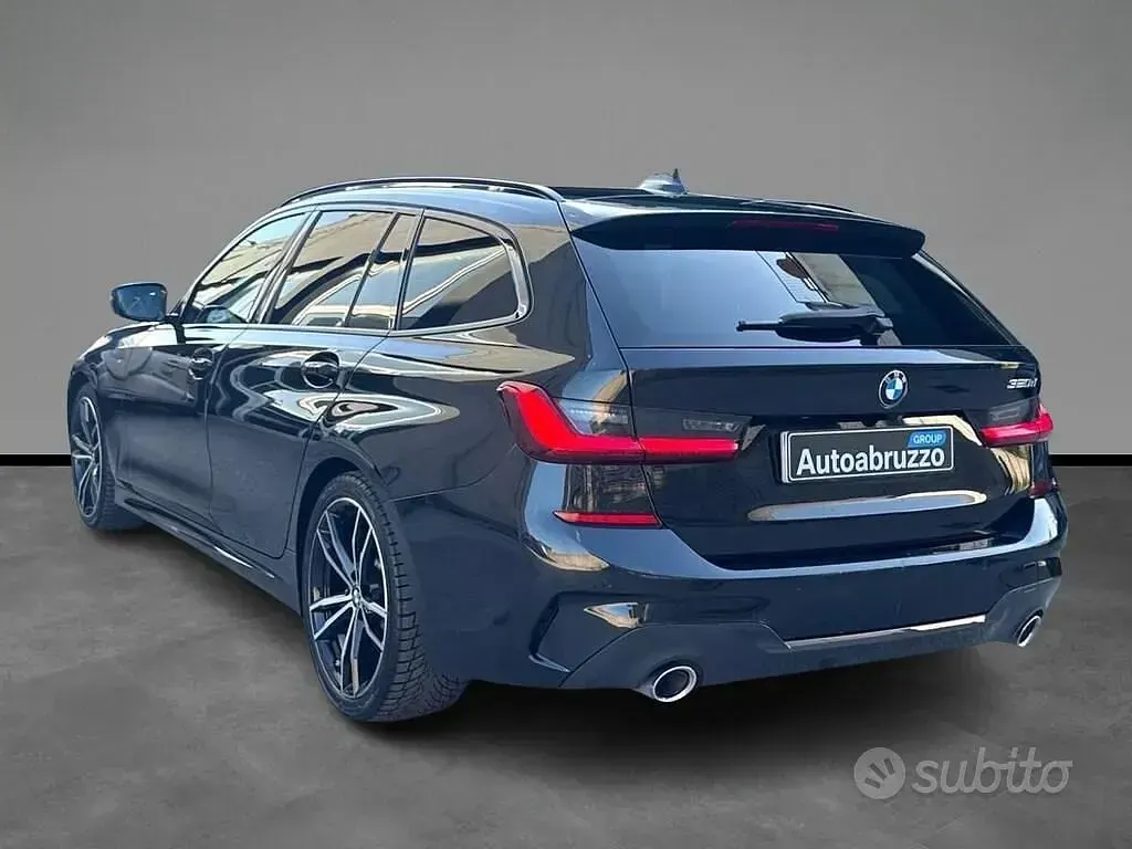 Usata BMW 320e M Sport 190 CV (139 kW) 2021 Nero Station wagon