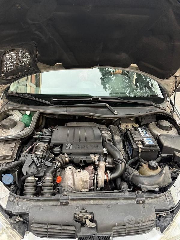 Usata Peugeot 206 109 CV (80 kW) 2005 Grigio Berlina