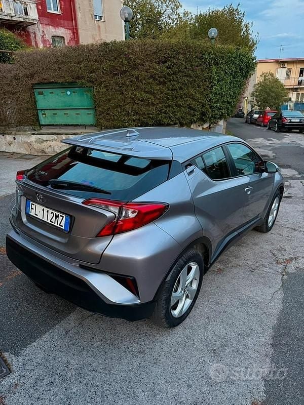 Occasion Toyota C-HR Business Edition 116 PK (85 kW) 2017 SUV
