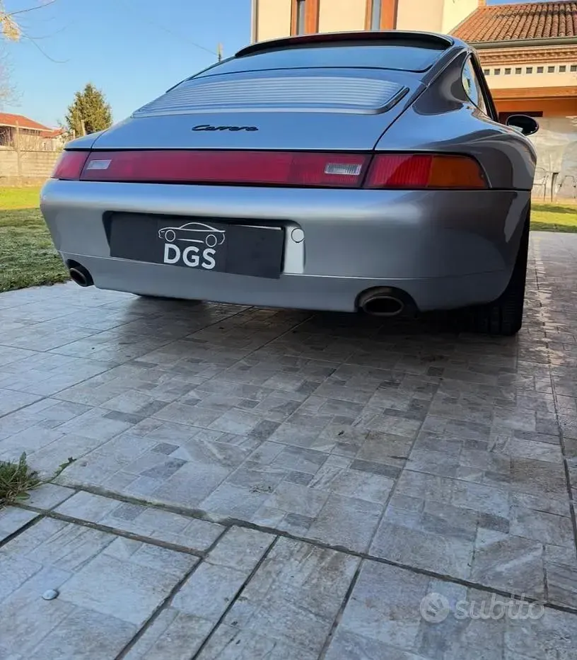 Usata Porsche 993 286 CV (210 kW) 1995 Grigio Berlina