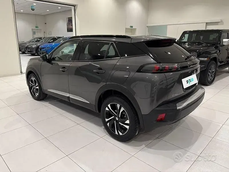 Usata Peugeot 2008 Allure 2023 Grigio SUV