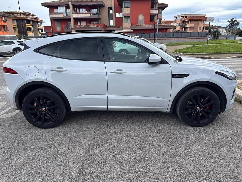 Usata Jaguar E-Pace R-Dynamic 180 CV (132 kW) 2019 Bianco SUV