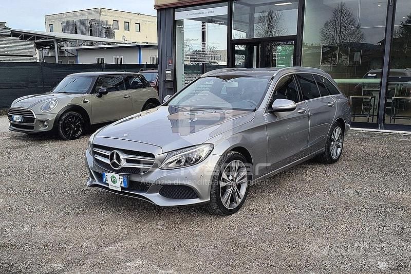 Usata Mercedes C220 170 CV (125 kW) 2015 Grigio Station wagon