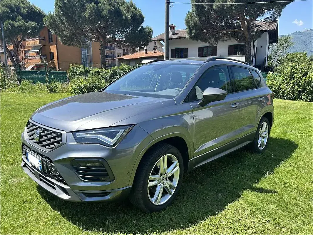 Usata Seat Ateca 4Drive 190 CV (139 kW) 2023 Grigio SUV