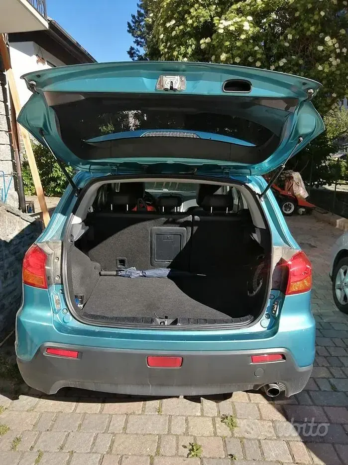 Usata Mitsubishi ASX 150 CV (110 kW) 2011 Bluazzurro SUV