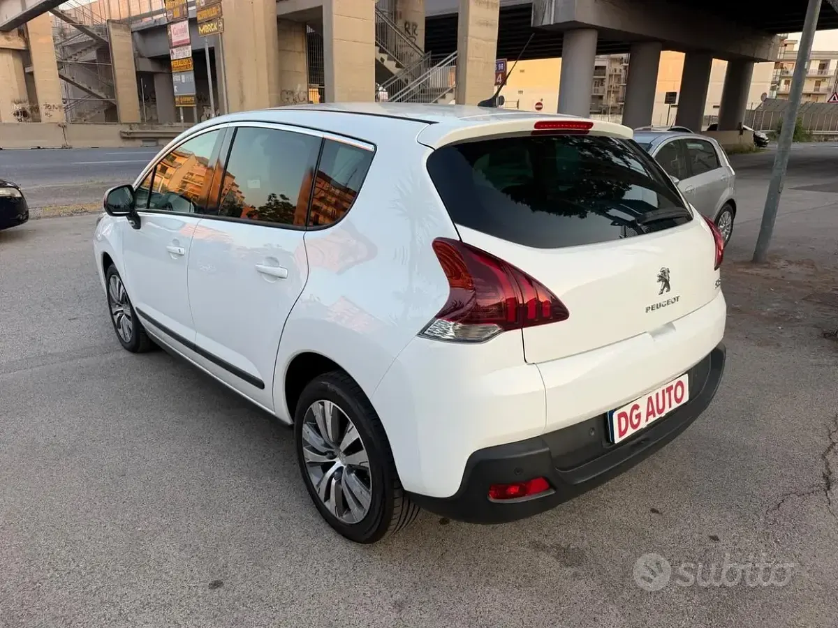 Usata Peugeot 3008 Allure 115 CV (84 kW) 2013 Bianco Station wagon