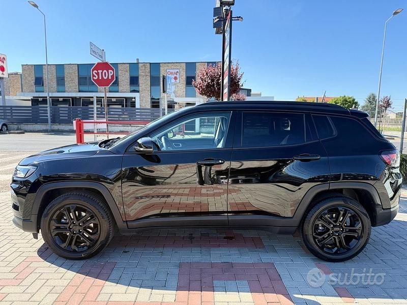 Usata Jeep Compass Night Eagle 131 CV (96 kW) 2022 Nero SUV