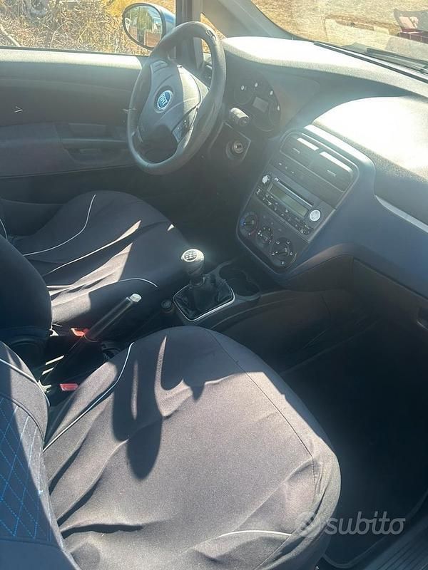 Usata Fiat Grande Punto 90 CV (66 kW) 2008 Utilitaria