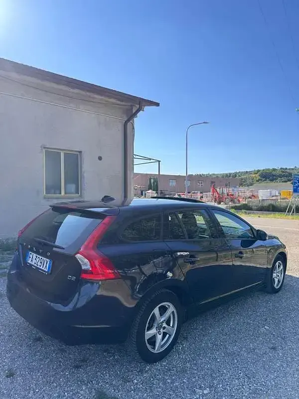 Usata Volvo V60 Summum 120 CV (88 kW) 2015 Station wagon