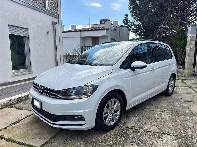 Usata VW Touran 140 CV (102 kW) 2020 Bianco Monovolume