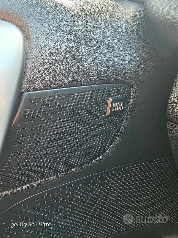 Usata Peugeot 2008 Crossway 2015 Bianco SUV