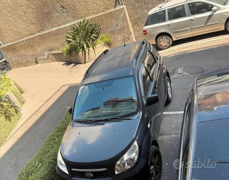 Usata Daihatsu Terios HIRO 105 CV (77 kW) 2010 Nero SUV