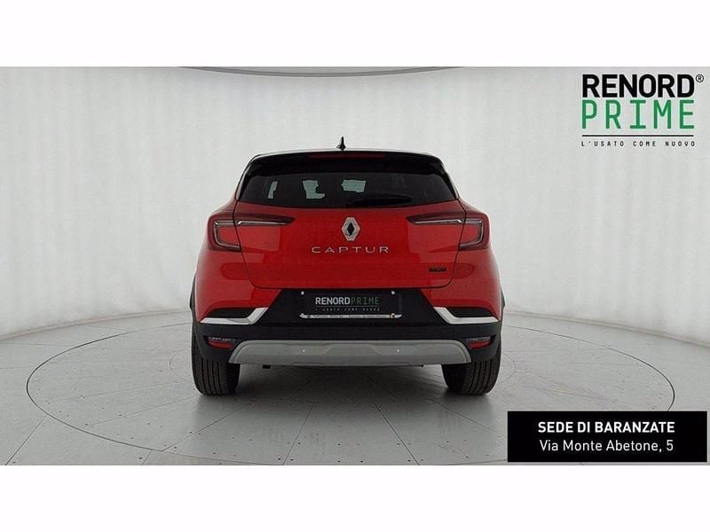 Usata Renault Captur Techno 143 CV (105 kW) 2023 Rosso SUV