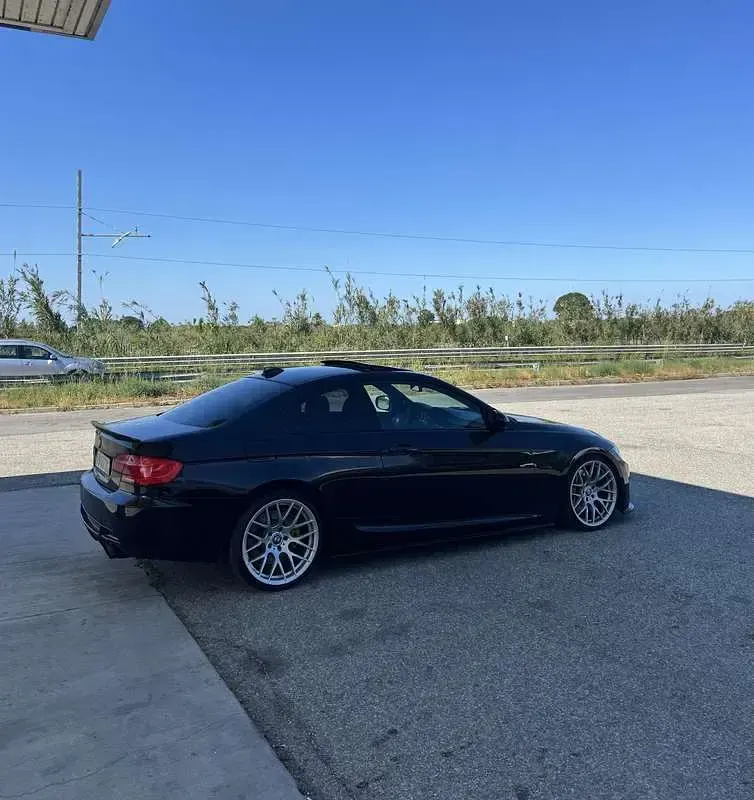 Usata BMW 330 M Sport 245 CV (180 kW) 2012 Nero Coupé