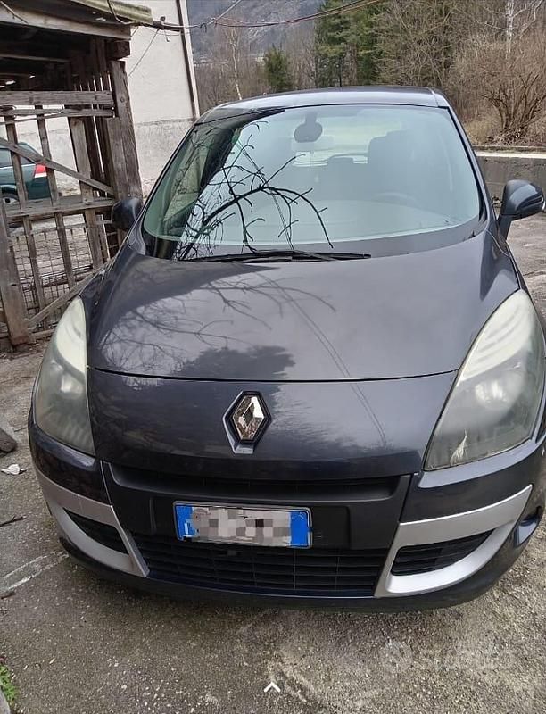 Usata Renault Scénic III 2010 Monovolume