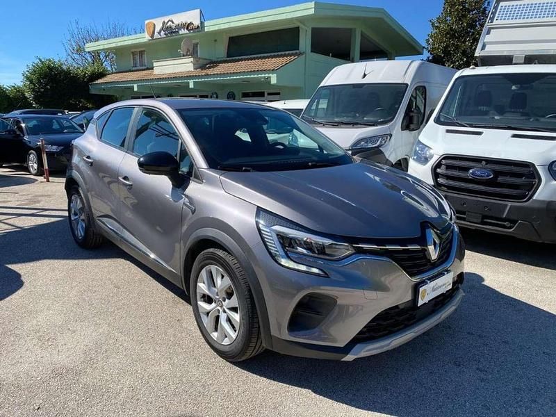Grigio metallizzato Usata 2021 Renault Captur Business SUV | 15.890 € (Buon prezzo) - Immagine 1/4