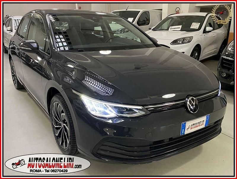 Usata VW Golf VIII Life 110 CV (80 kW) 2021 Grigio Berlina