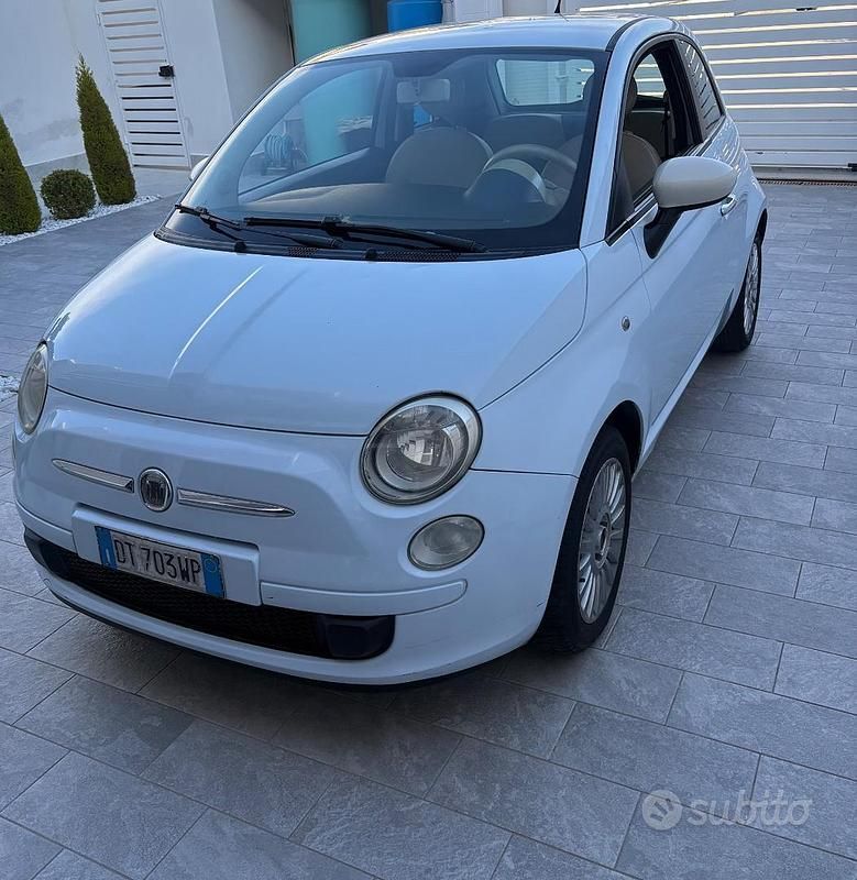 Usata Fiat 500 Lounge 69 CV (50 kW) 2009 Cabrio