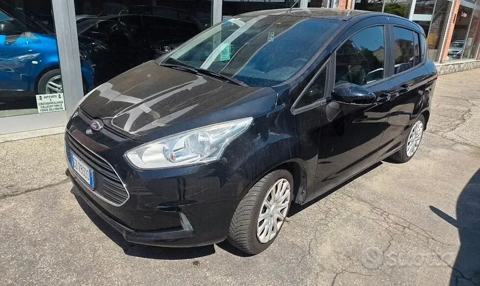 Usata Ford B-MAX 90 CV (66 kW) 2015 Nero Monovolume