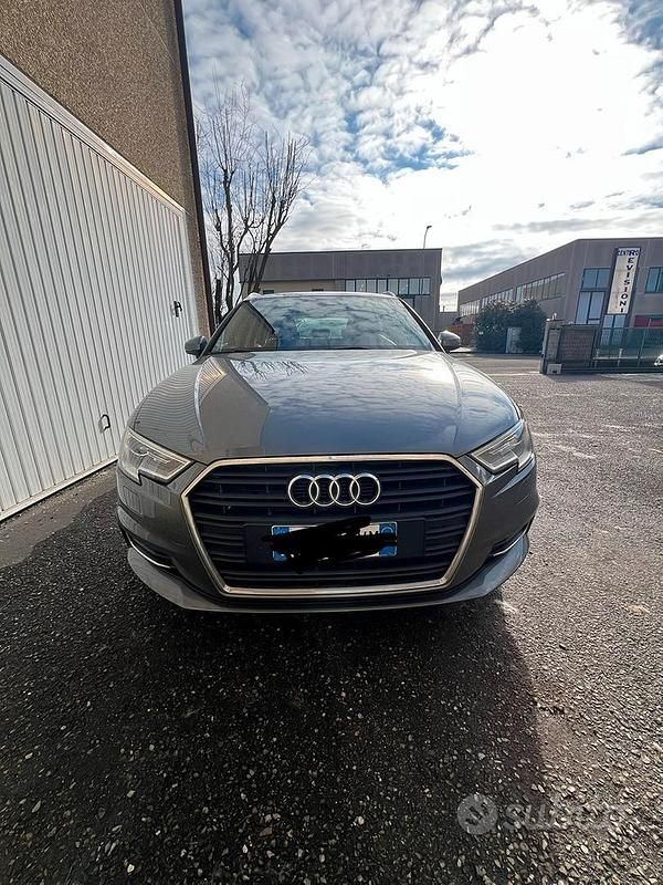 Usata Audi A3 Design 116 CV (85 kW) 2017 Berlina